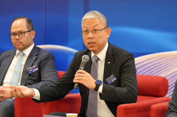 广东省注册会计师协会监事长黄寅出席2025粤港澳大湾区论坛并参与主题讨论