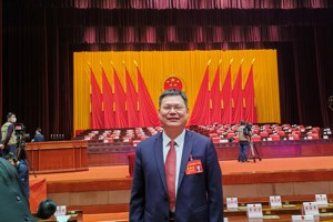 省十四届人大一次会议今日召开，我省行业4位省人大代表出席会议